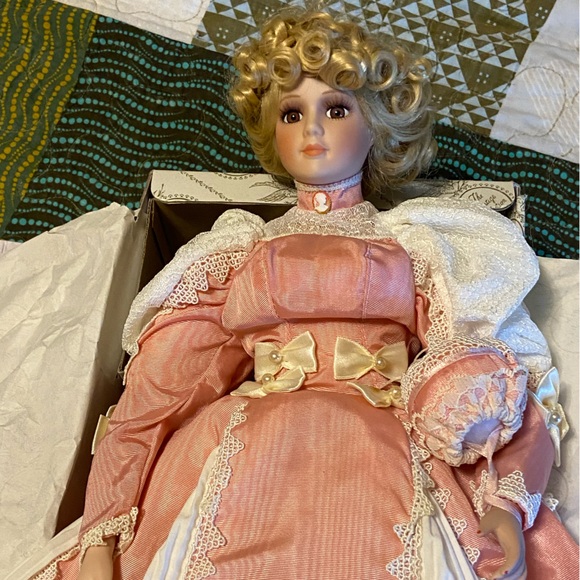 Kingstate prestige Porcelain Doll in Pink Dress- Chrissy - Picture 1 of 4